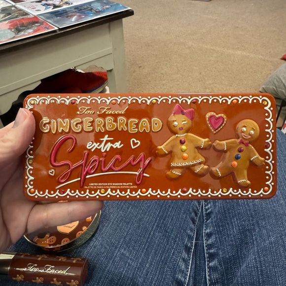 Too Faced Gingerbread Makeup Bundle - Picture 5 of 14